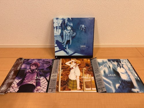 Serial experiments lain box - experiments,